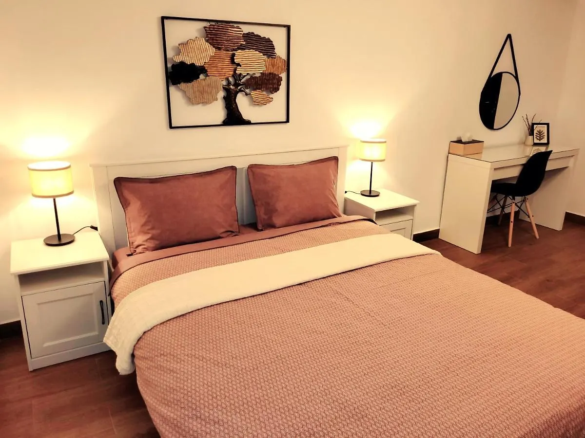 Rose Garden House Apartment Bucharest